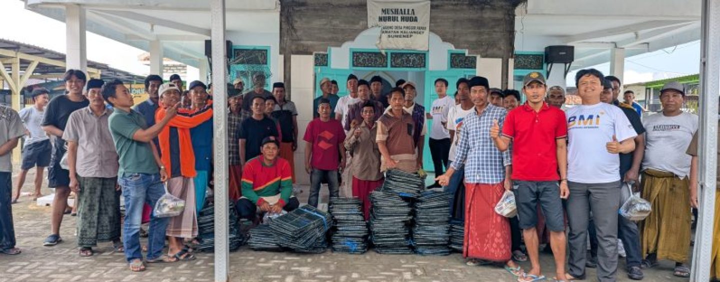 PT. BMI Distributes Sustainable Fishing Gear Crab Traps in Pinggir Papas, Sumenep, Madura